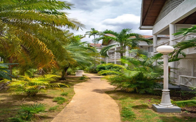 Merrils Beach Resort II