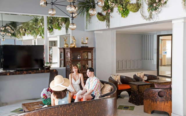 S Lodge (formally known as Sabai Lodge)
