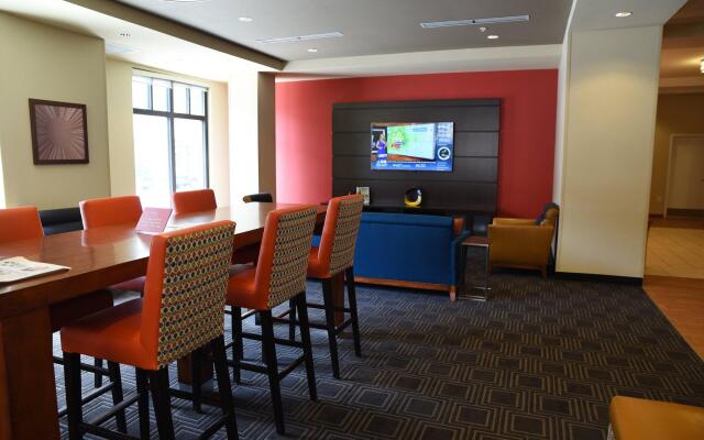 TownePlace Suites Lawrence Downtown
