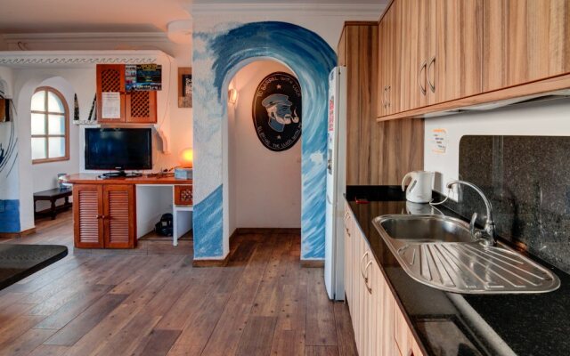 Red Star Surf - Hostel