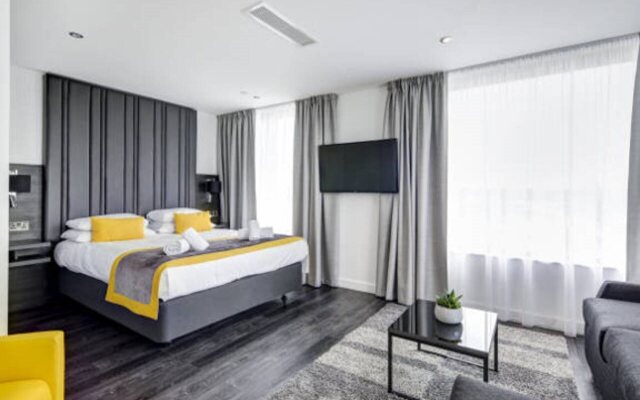 Dockside Apartments at Excel