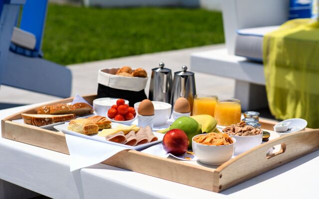 Villa D'Oro - Luxury Villas & Suites