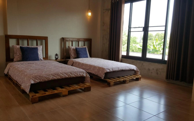 Baan Canalee