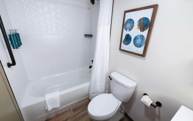 DoubleTree by Hilton Tinton Falls - Eatontown