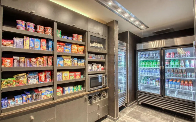 Courtyard by Marriott Fargo