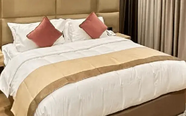 XYZ Hotel Al Tawon