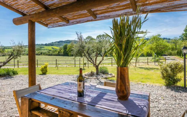 House Olea Guardistallo