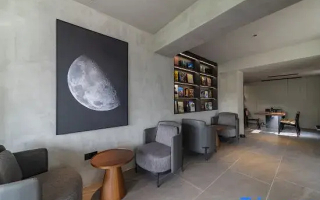 Wan Feng Lin QingChenMuYun, south-west Guizhou