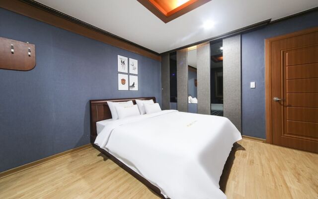 M Boss Motel