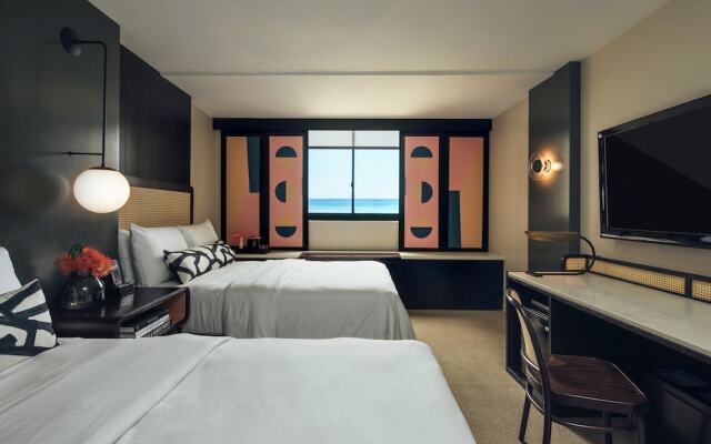 Hotel Renew