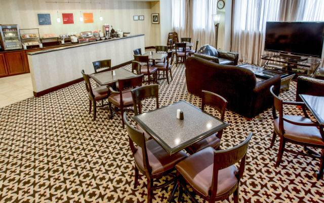 Best Western Paramus Hotel & Suites