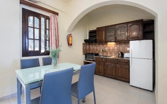 Dimitrios Apartments