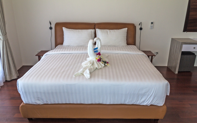 Phi Phi Mountain Beach Resort