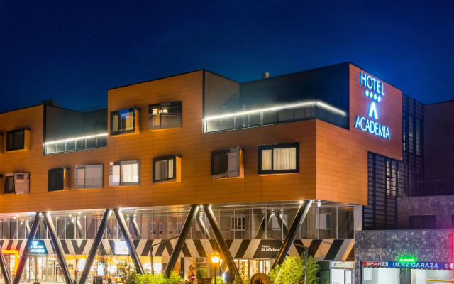 Hotel Academia