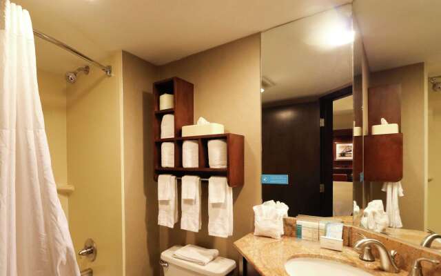Hampton Inn Columbus-South