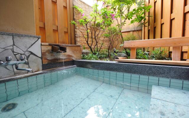 Shibu Onsen Kokuya