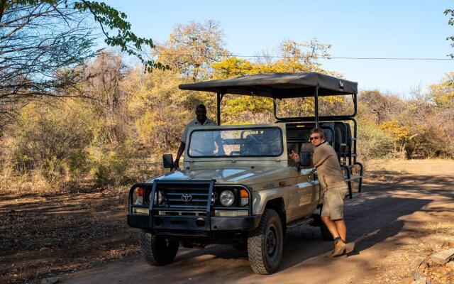 Ichingo Chobe River Lodge
