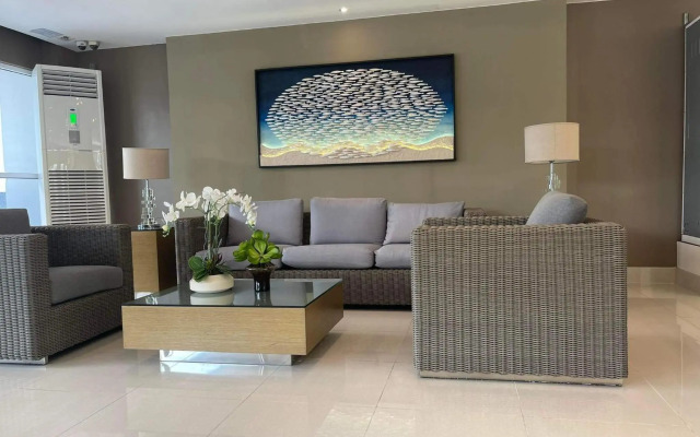 Sea Residences MOA Arena, SMX 1BR free wifi & Netflix