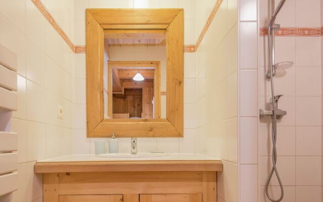 Pretty Apartment in a Separate Mountain Chalet