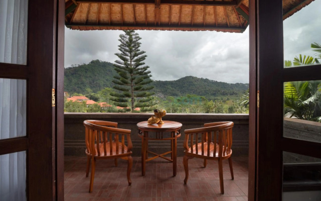 Tanto Villa by Atharva Bali