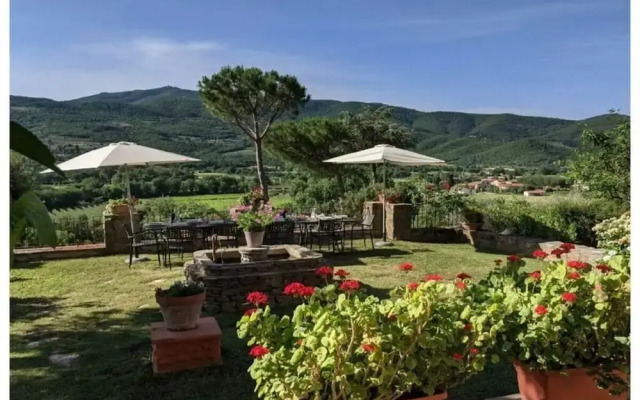 Villa Rinaldo Comfortable Holiday Residence