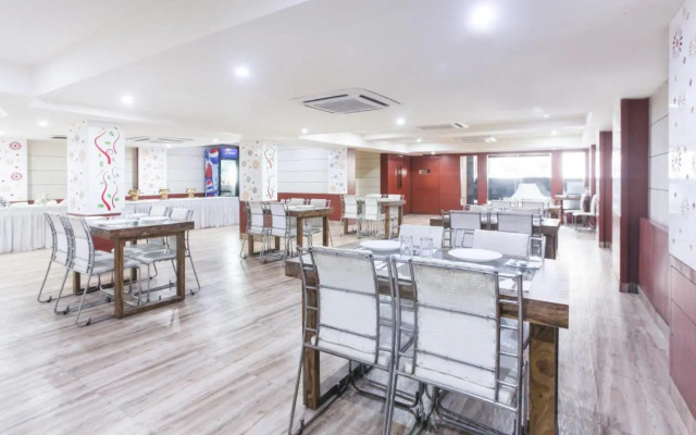 Hotel Janki International