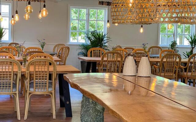 Hotel Blomme's Place