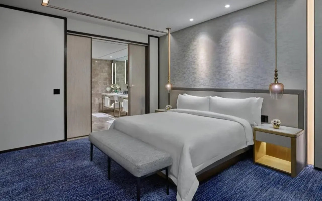 The St. Regis Chicago