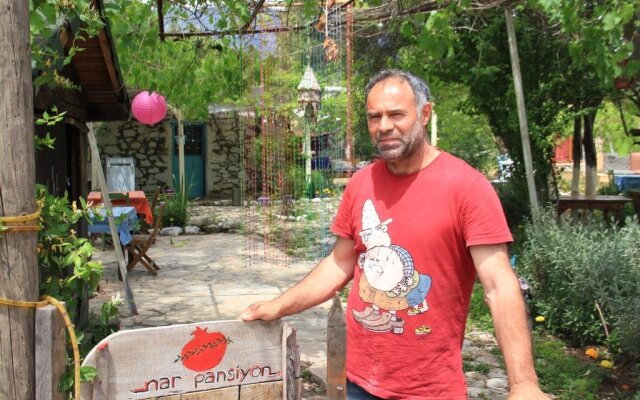 Nar Pansi̇yon
