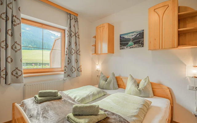 Apartment in Brixen Near Wilder Kaiser Gondola