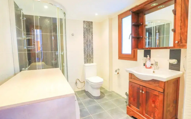 Villa Eos in Kalkan With 3 Bedrooms and 4 Bathrooms