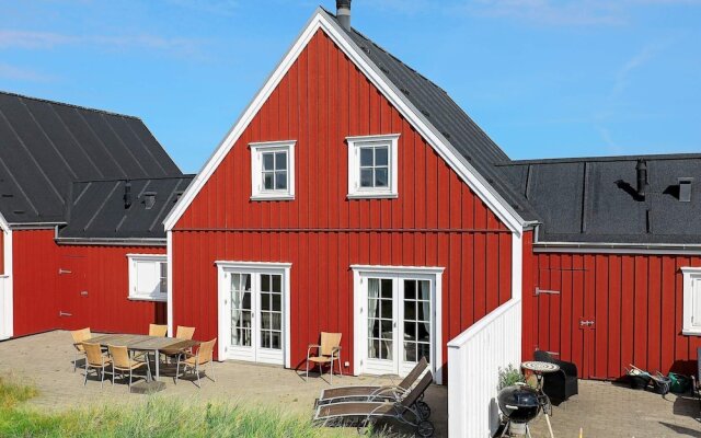 6 Person Holiday Home in Blokhus-by Traum