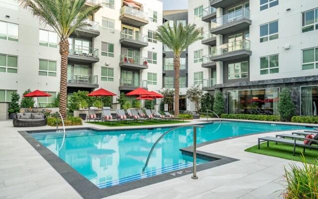 Luxury Apts near SDSU by WanderJaunt