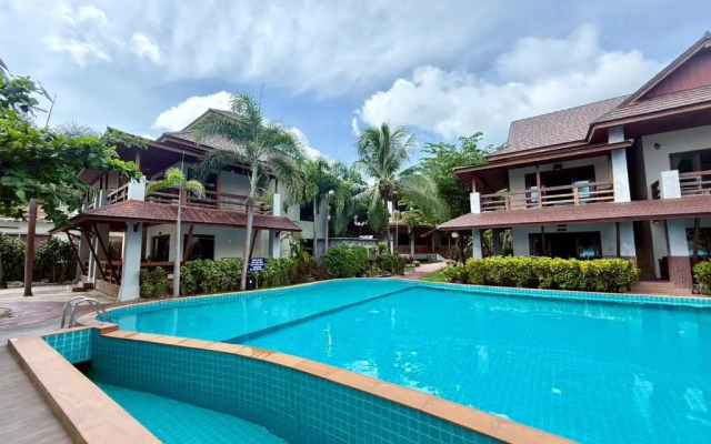 Nice Beach Bungalow
