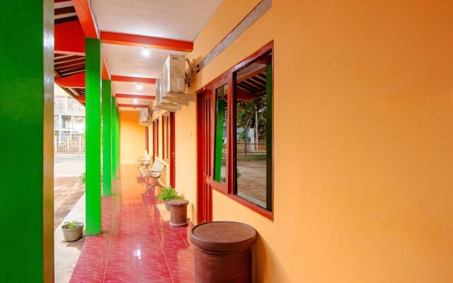 House 24 by OYO Rooms