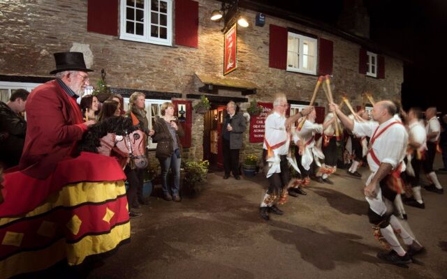 The Dolphin Inn