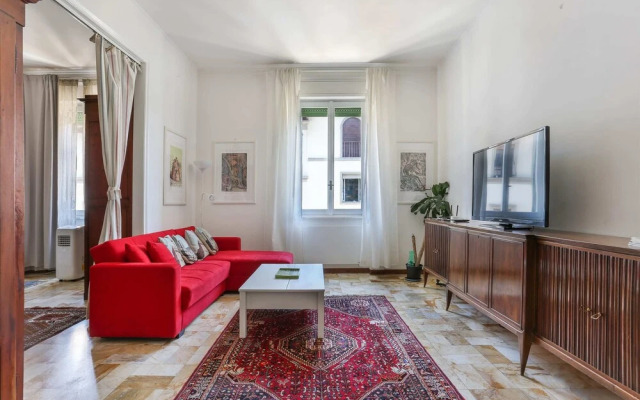 Buonarroti Apartment in Florence-hosted by Sweetstay