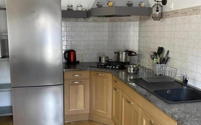 Gîte Vernusse, 6 pièces, 12 personnes - FR-1-489-255