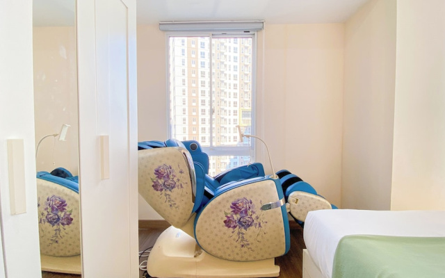 Comfort and Big 1BR at Tokyo Riverside PIK 2 Apartment – Guest Rooms – Jakarta
