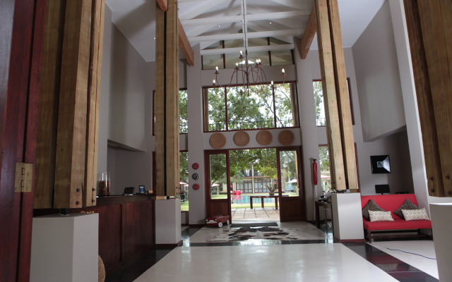 Casterbridge Hollow Boutique Hotel