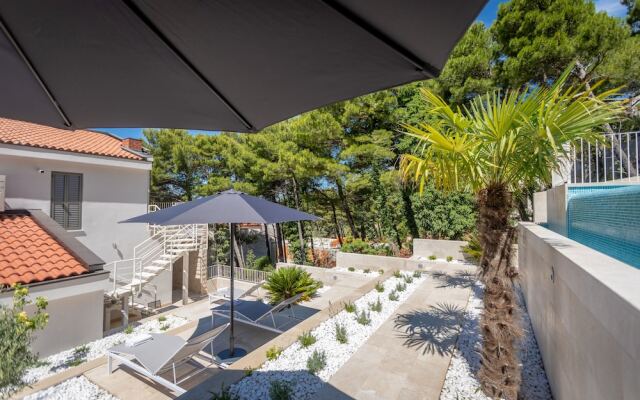 Villa MT Brela