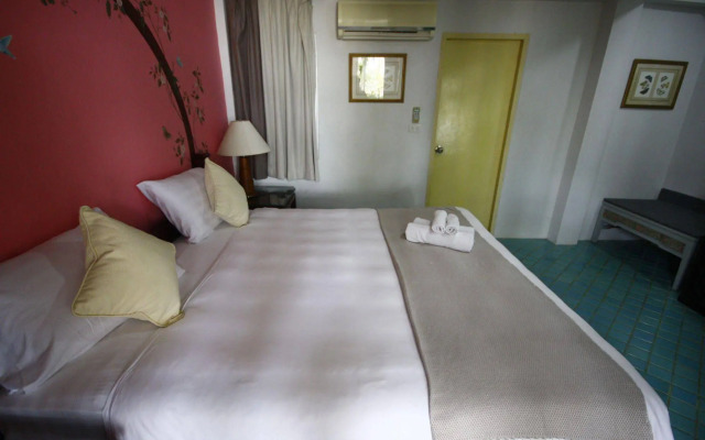 Seashell Village Resort