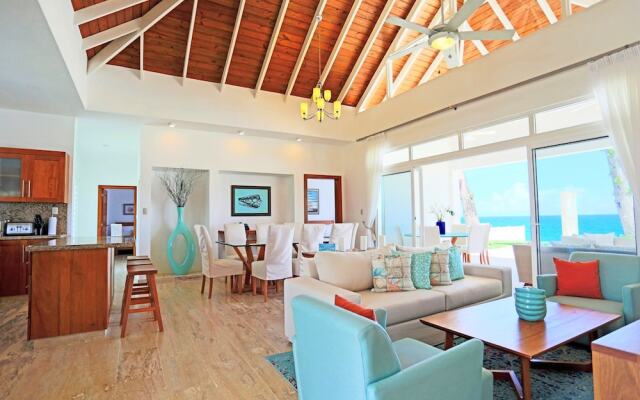 Ocean Front Villa Deluxe 3 Bedroom