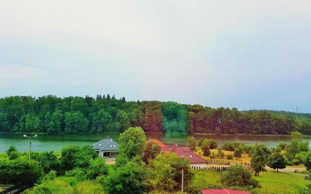 Apartament LAKE z widokiem na jezioro