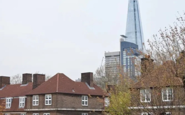 Stylish 2 Bedroom Flat With Views of The Shard