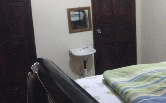 Hostal Brisas y Olas - Hostel