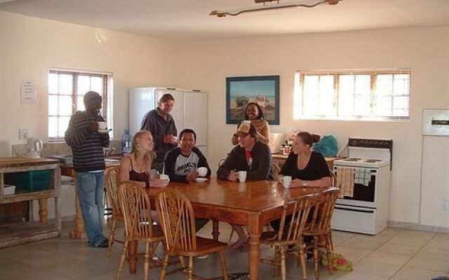 Island Vibe Jeffreys Bay Hostel