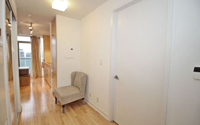 High-Rise Junior 2Br Condo downtown