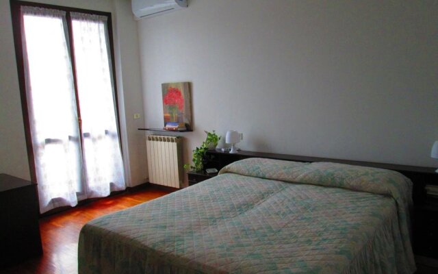 Bed & Breakfast Toti81 Garbagnate Milanese Milano