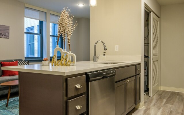 FRONTDESK Athlon Apts Downtown Cleveland